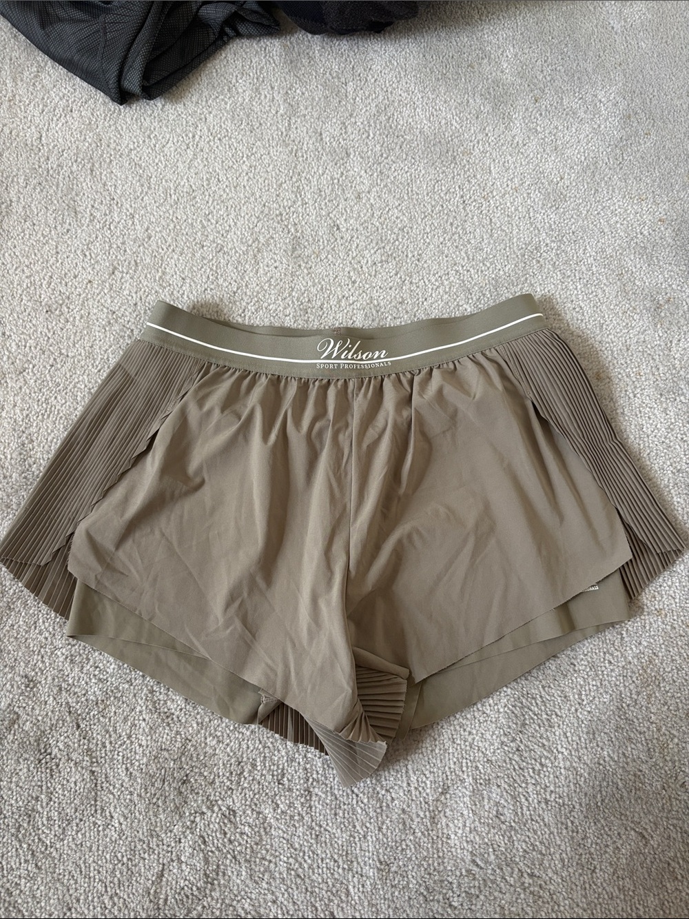 Wilson Olive Green Women's Athletic Tennis Pleated Shorts